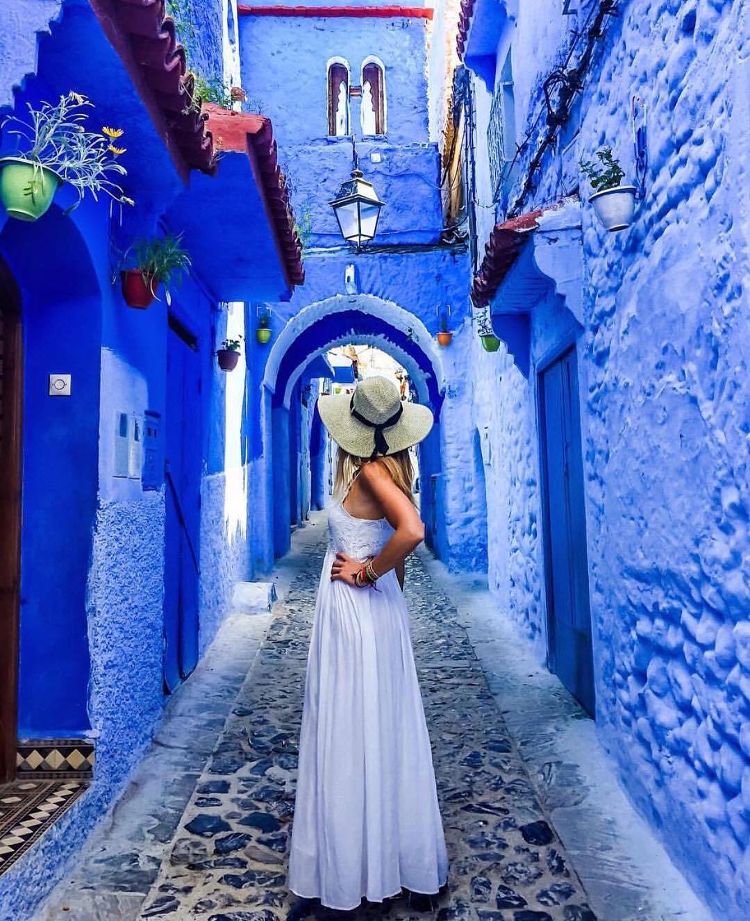 6 Day Tangier to Fes and Sahara Tour including Chefchaouen Blue City