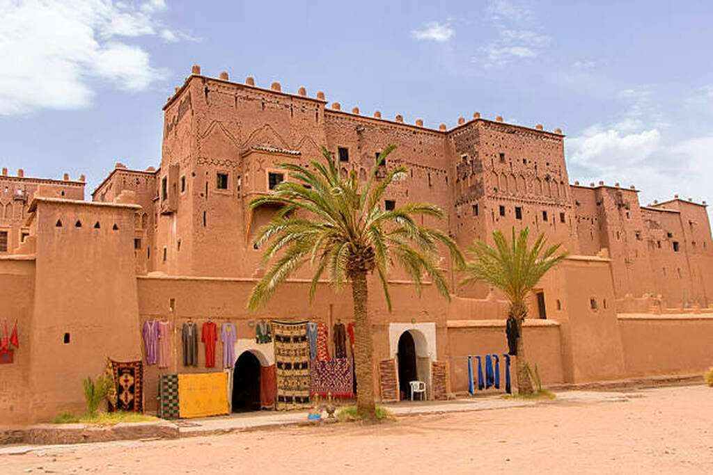 1 Day Trip from Fes to Chefchaouen